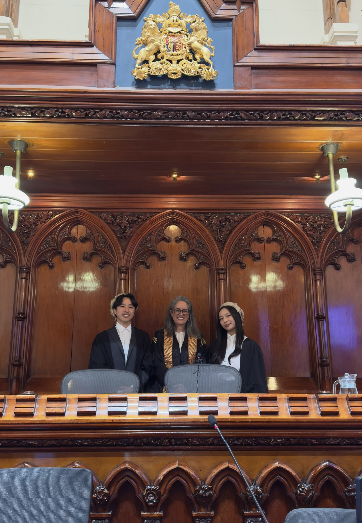 Admission to the bar of Sophie Zou